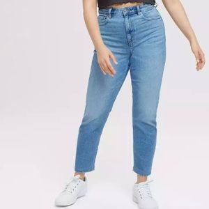 AE Stretch Mom Jean